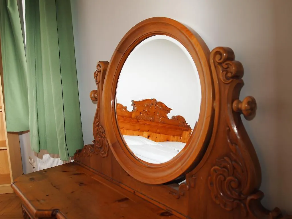 Hotel Schwarzes Roessl Salzburg Austria