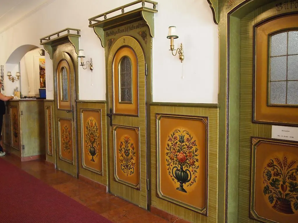 Hotel Schwarzes Roessl Salzburg Austria